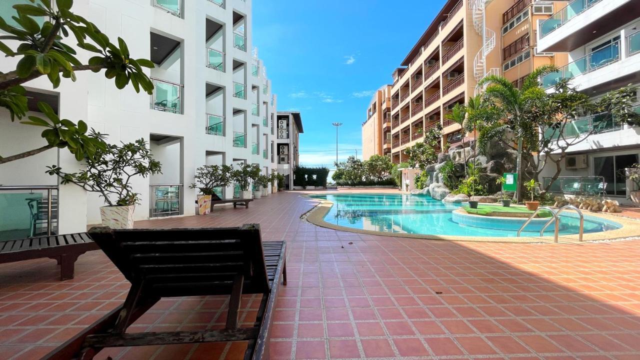 Dragon Beach Resort , Jomtien Beach Pattaya מראה חיצוני תמונה