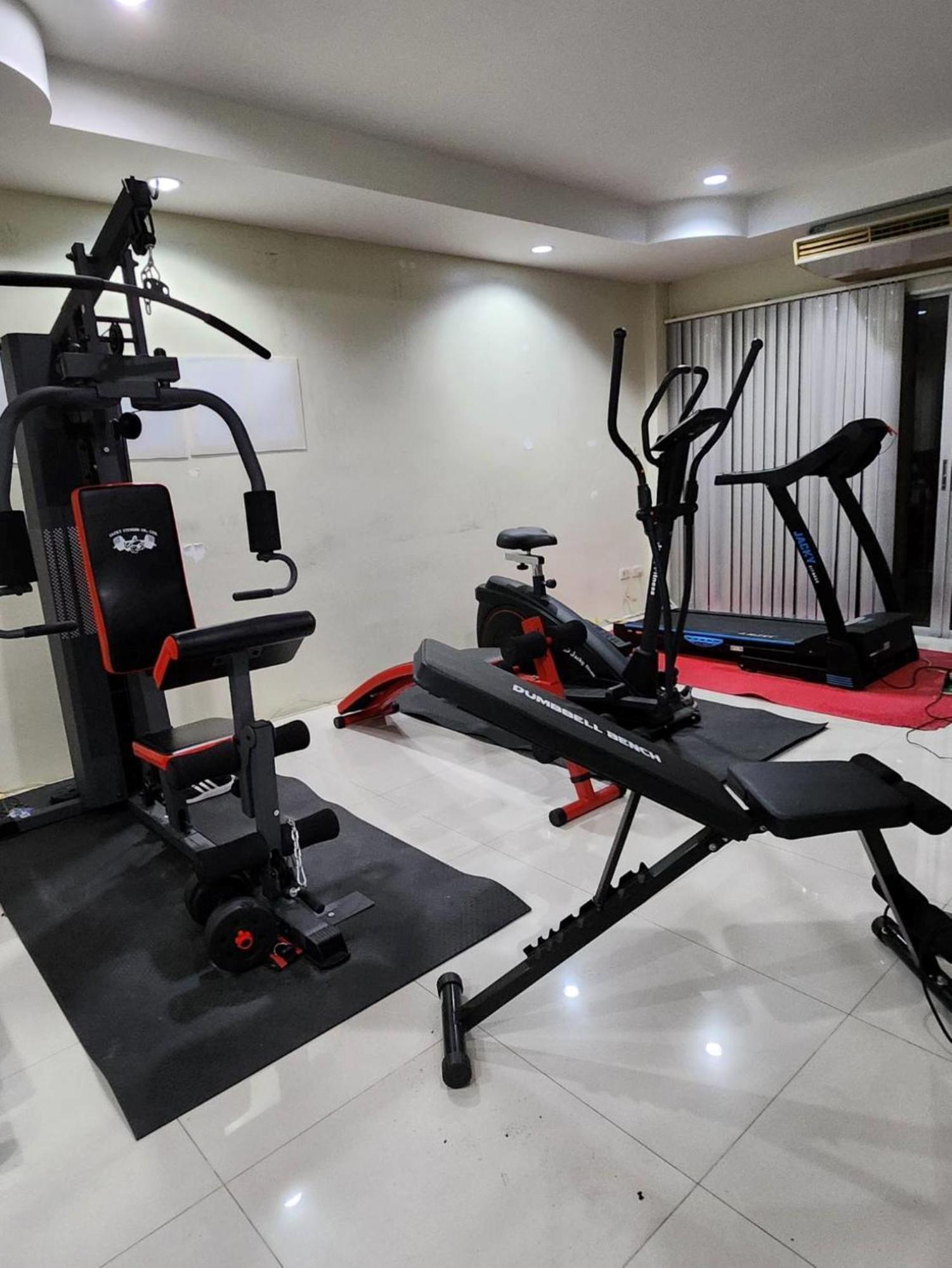 Dragon Beach Resort , Jomtien Beach Pattaya מראה חיצוני תמונה