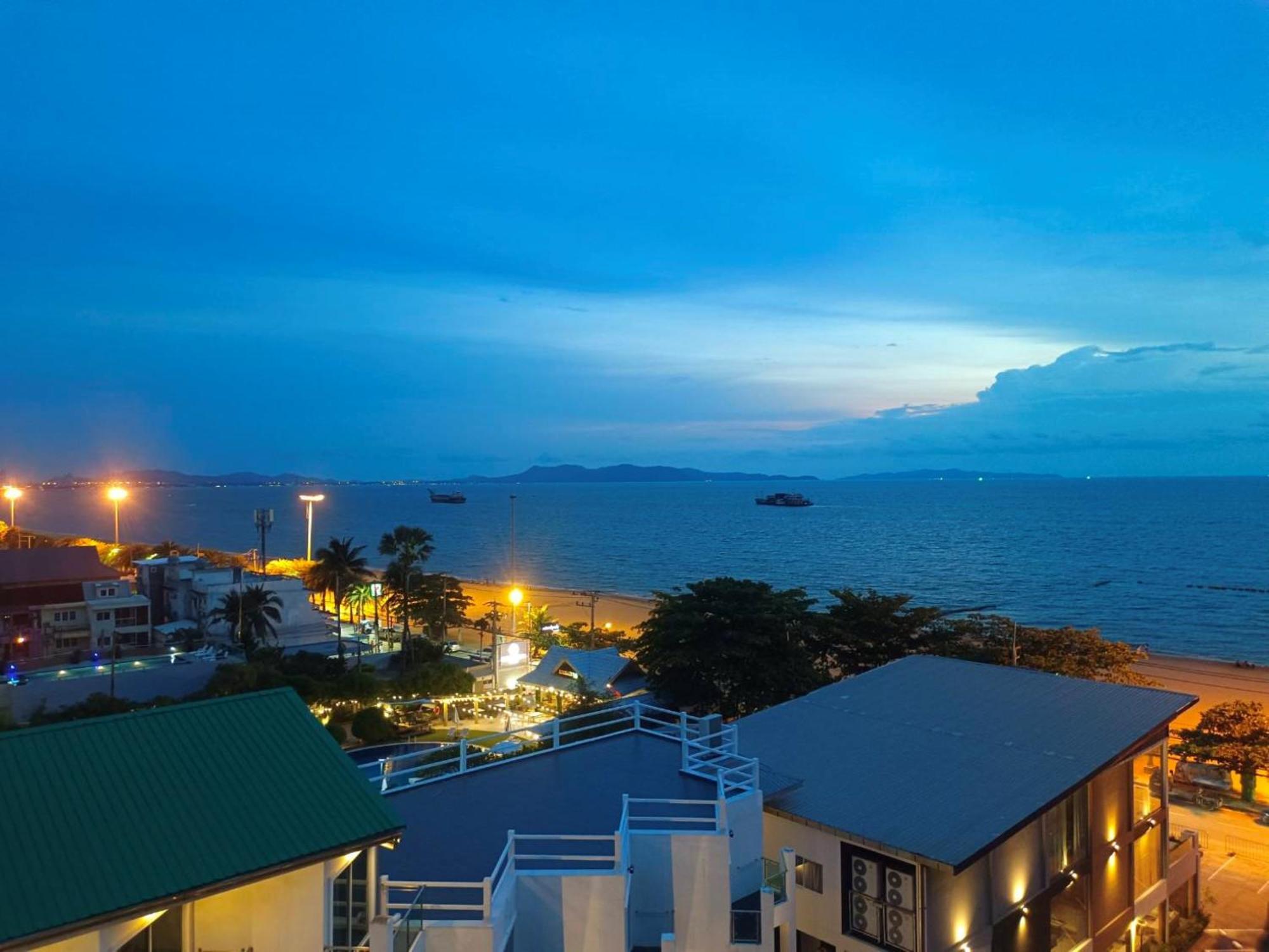 Dragon Beach Resort , Jomtien Beach Pattaya מראה חיצוני תמונה