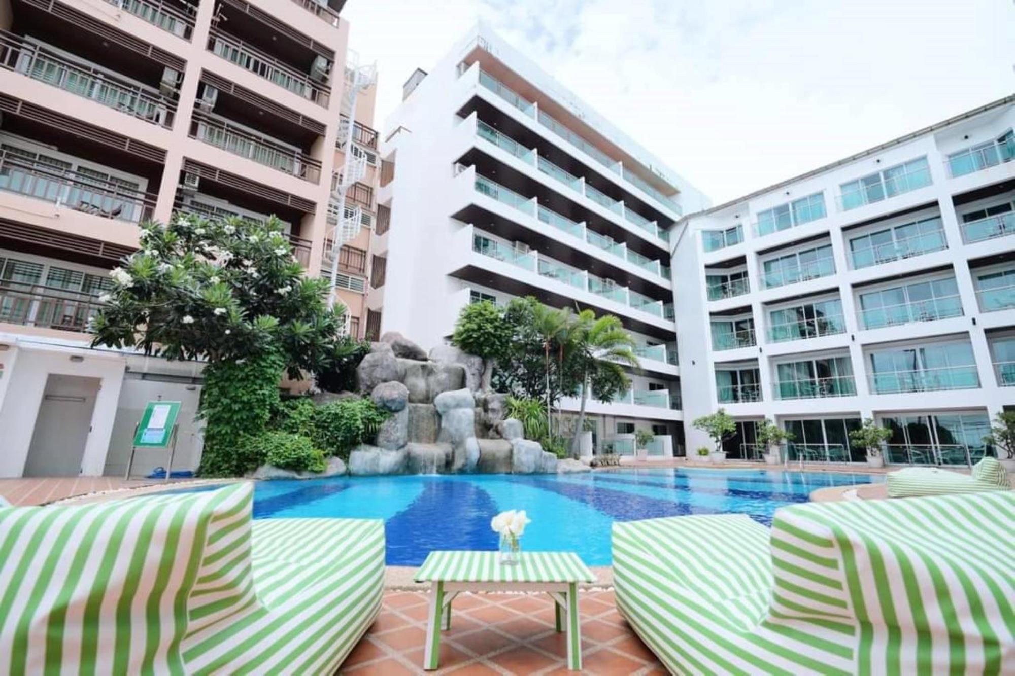 Dragon Beach Resort , Jomtien Beach Pattaya מראה חיצוני תמונה